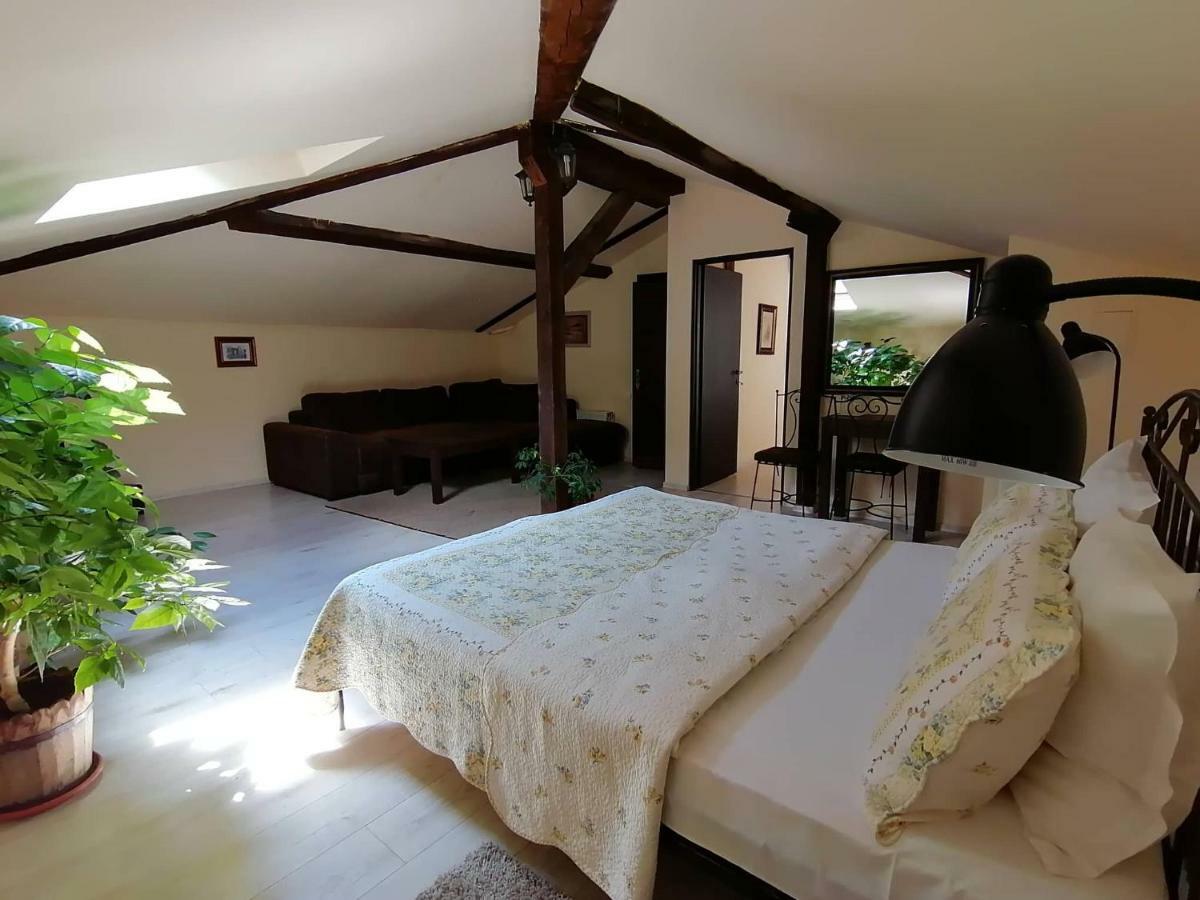 Guest House Verbena 阿普里尔齐 外观 照片